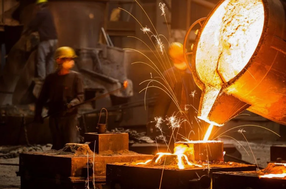 Sulfur or sulphur and metals as well as metallurgy